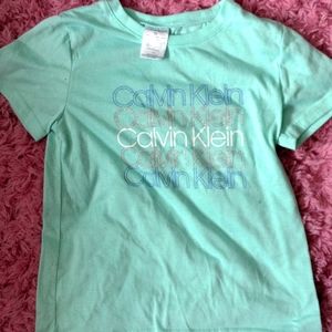 Girl's Calvin Klein T-shirt